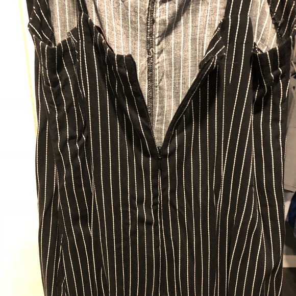 Jumpsuit - Picture 4 of 4